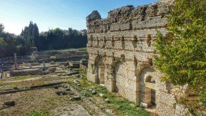 Muzeum archeologiczne w Nicei, ruiny frigidarium