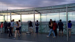 Wieża Montparnasse - taras widokowy na szczycie z widokiem na cały Paryż