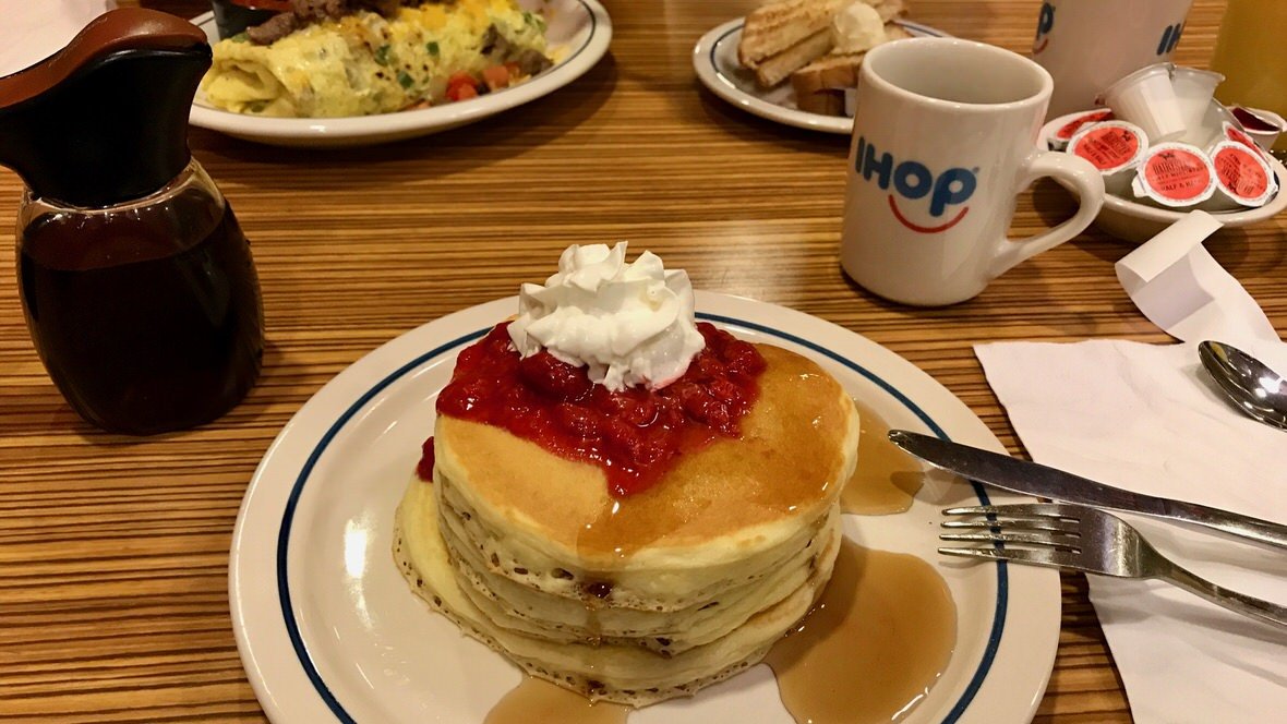 Jedzenie w Nowym Jorku: pancakes w IHOP