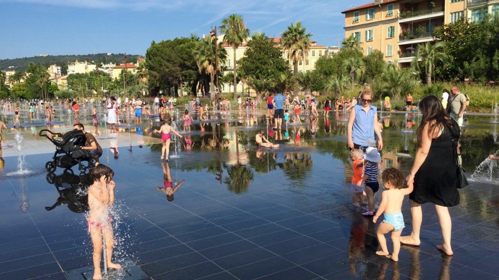 Fontanna dla dzieci w Nicei przy Placu Massena, Lazurowe Wybrzeże