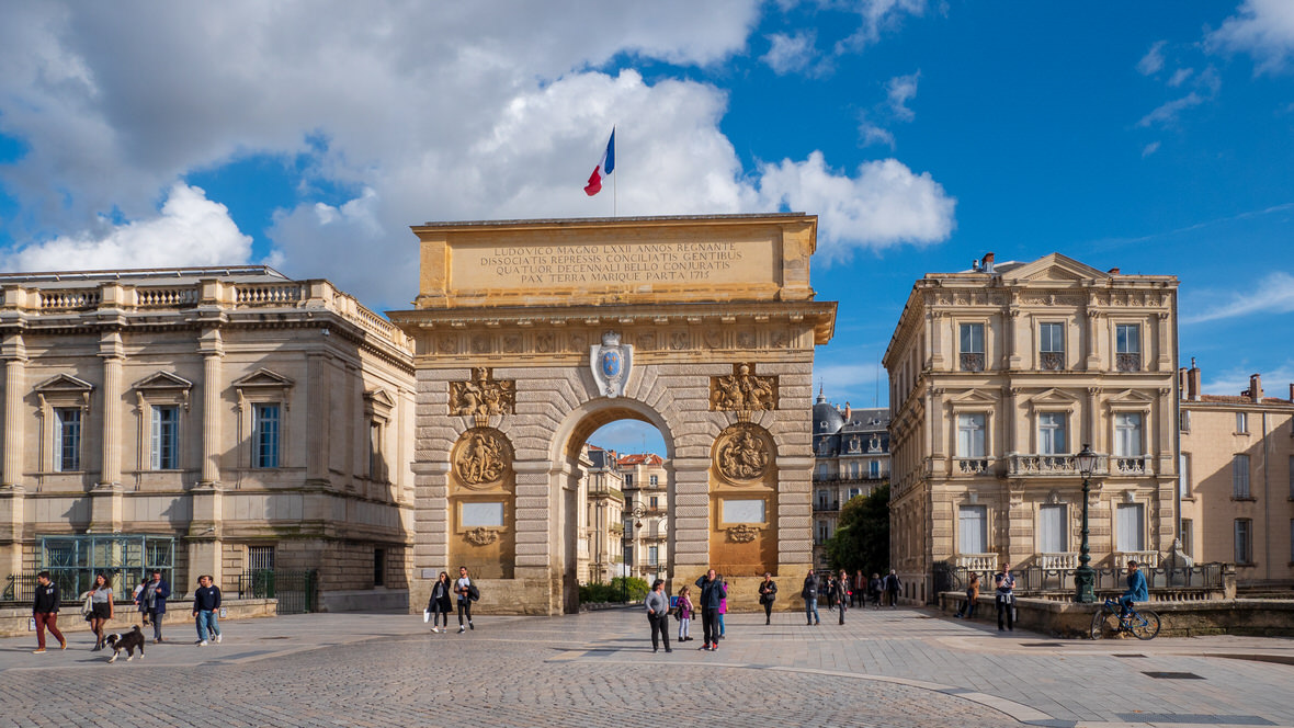 Łuk Triumfalny Porte du Peyrou w Montpellier