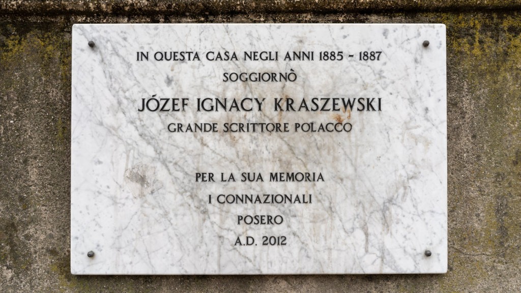 Tablica upamiętniająca fakt, że Józef Ignacy Kraszewski mieszkał w San Remo