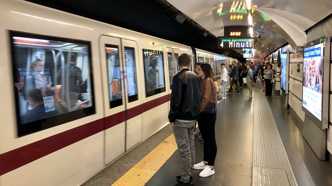 Metro w Rzymie (komunikacja miejska w Rzymie)