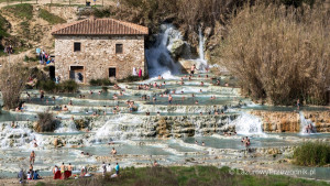 Termy w Toskanii: Saturnia