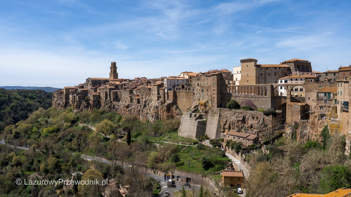 Dwa tygodnie w Toskanii to idealny czas na zwiedzanie regionu! Na zdj. Pitigliano.