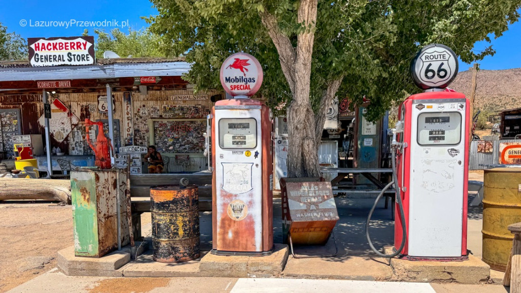 Hackberry General Store